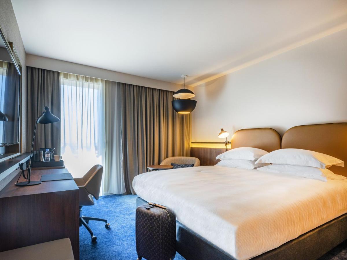 Crowne Plaza - Nice - Grand Arenas By Ihg Exterior foto
