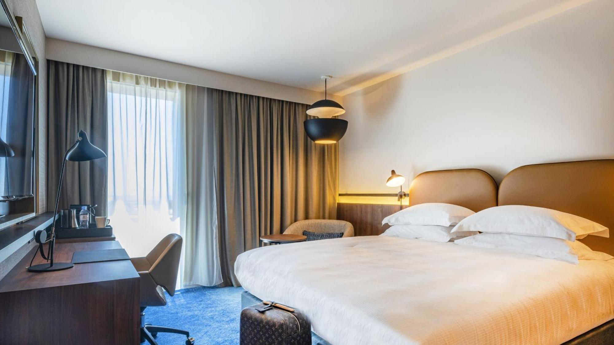 Crowne Plaza - Nice - Grand Arenas By Ihg Exterior foto